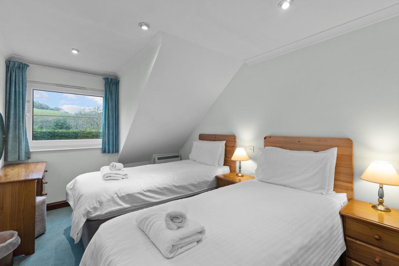 Crylla Valley Cottages - Access To Pool, Gym, Spa And More Saltash Bagian luar foto