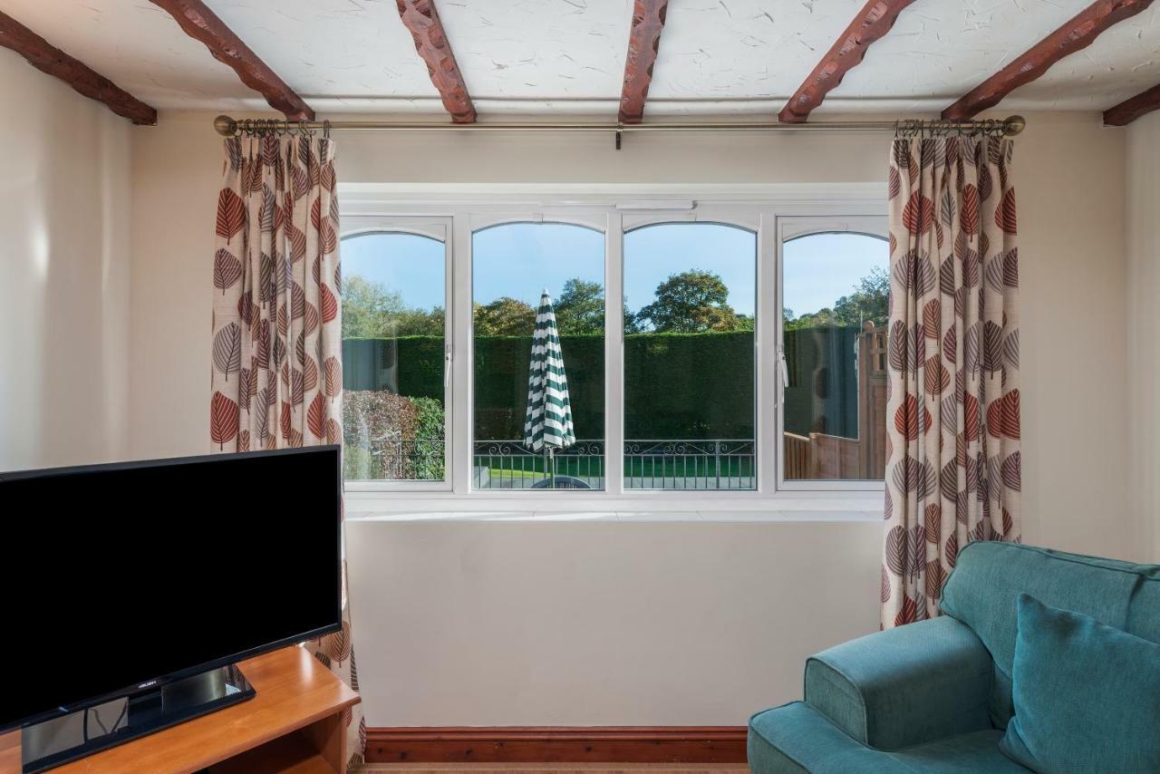 Crylla Valley Cottages - Access To Pool, Gym, Spa And More Saltash Bagian luar foto